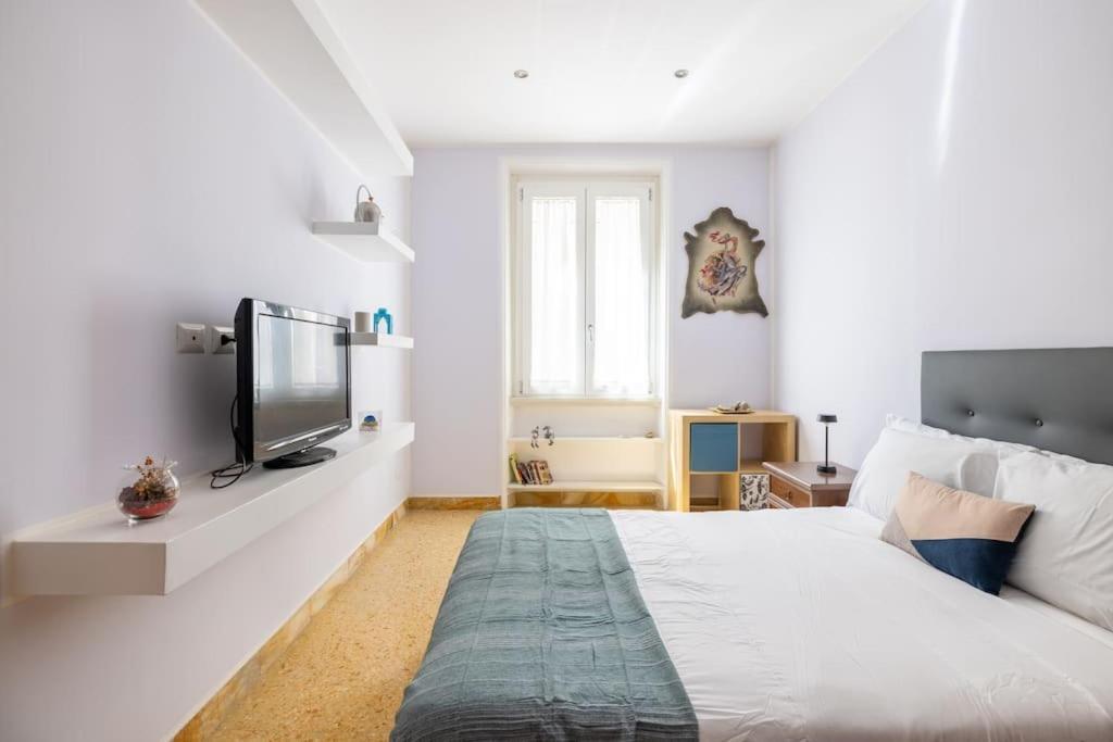Apartamento La Casa Dei Balocchi - 200 M Dalla Metro Bologna *