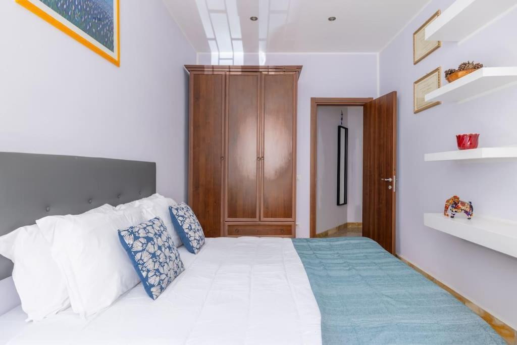 Apartamento La Casa Dei Balocchi - 200 M Dalla Metro Bologna *